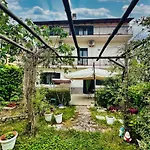 House Rene