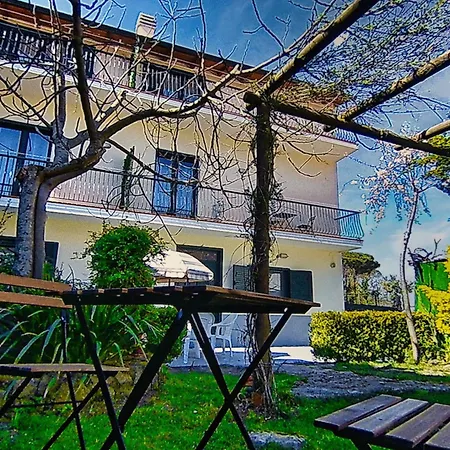House Rene Apartment *