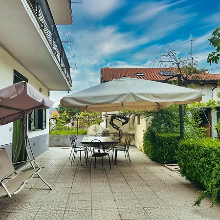 House Rene * Agerola