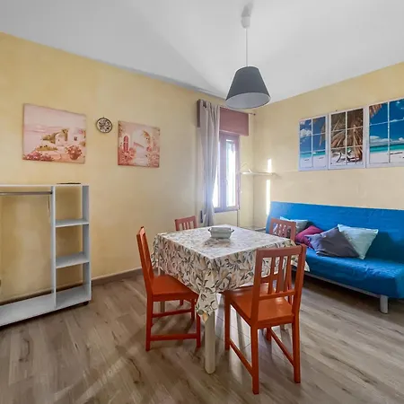 House Rene Agerola